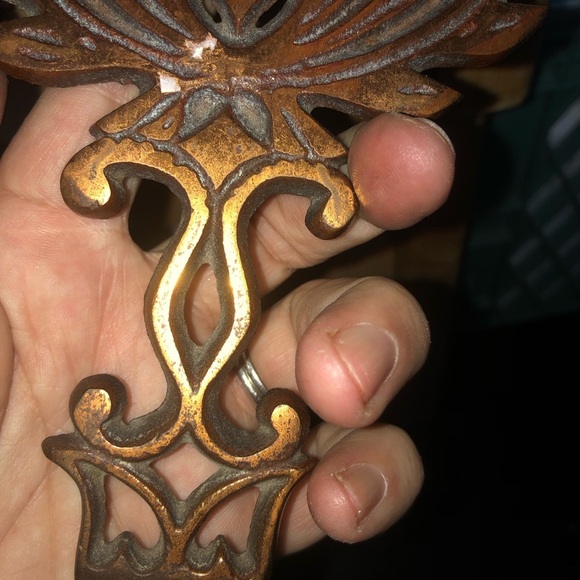 Vintage Cast Iron Wall Decor - Picture 3 of 7